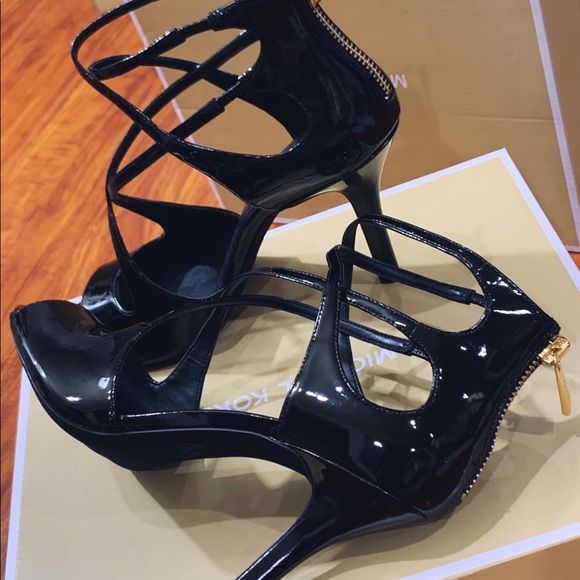 SOLD - Michael Kors Chantelle Sandals - Picture 4 of 7